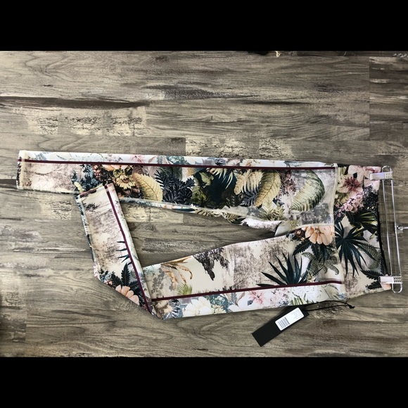 Noli yoga leggings - Picture 2 of 2